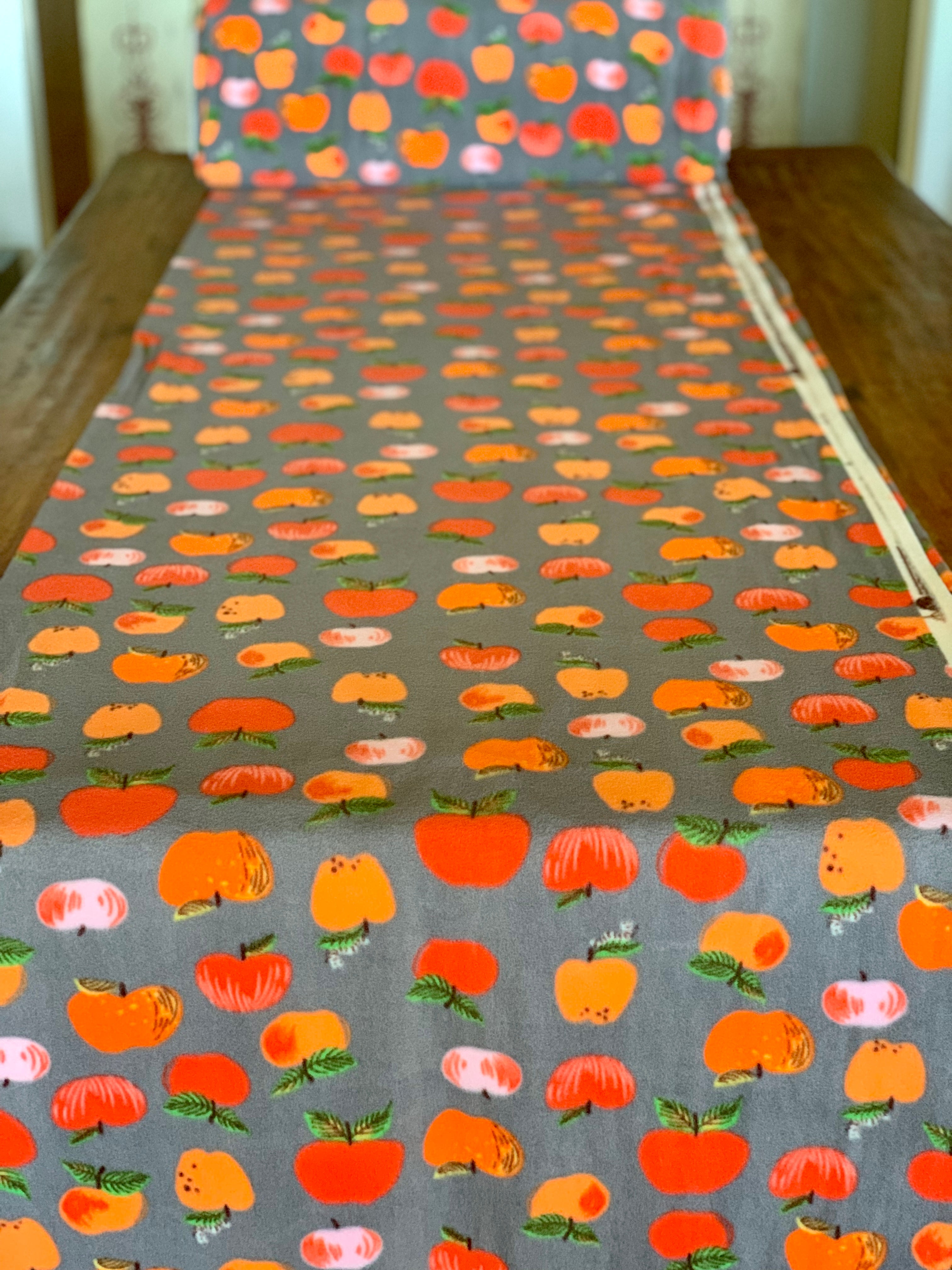 Apples Fleece Grey - 52773DES-1