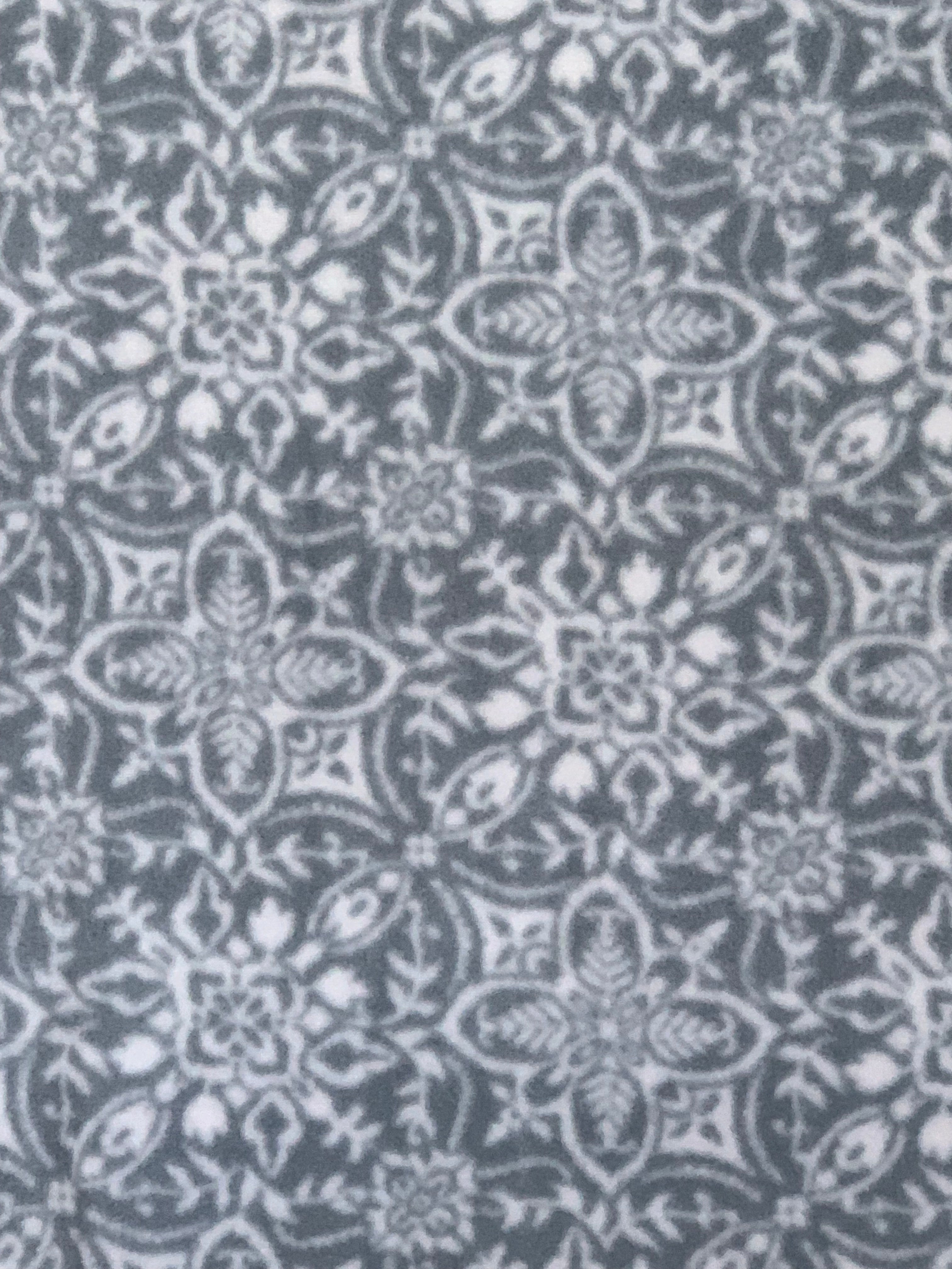 Gray Geometric Fleece - Grayce 53283-1