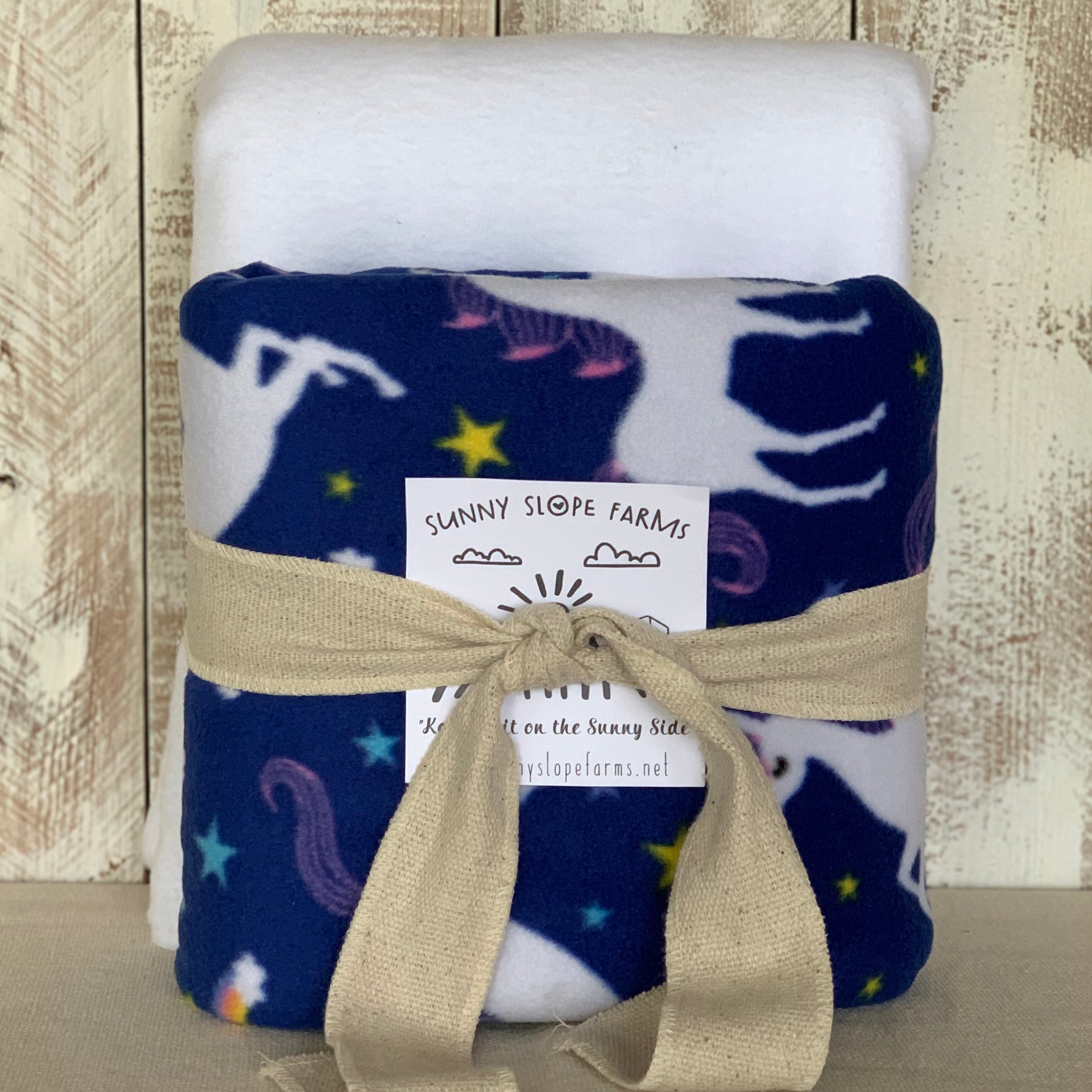 No Sew Blanket Kit - Unicorn - Personalization Available