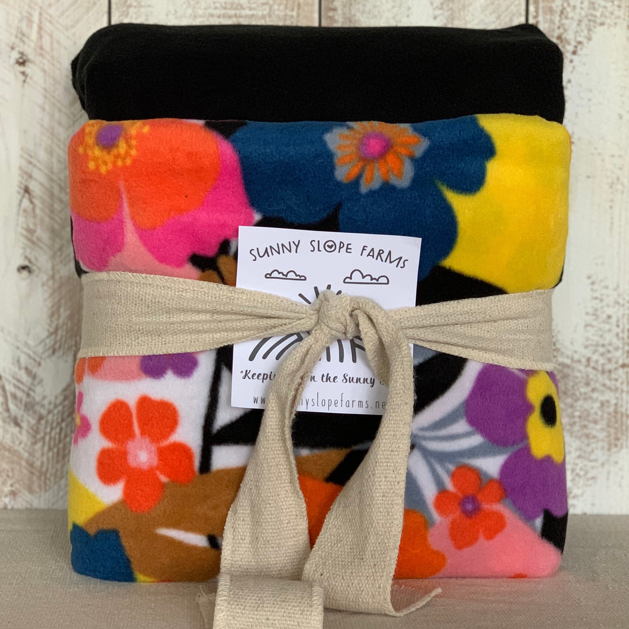 No Sew Blanket Kit - Floral - Personalization Available