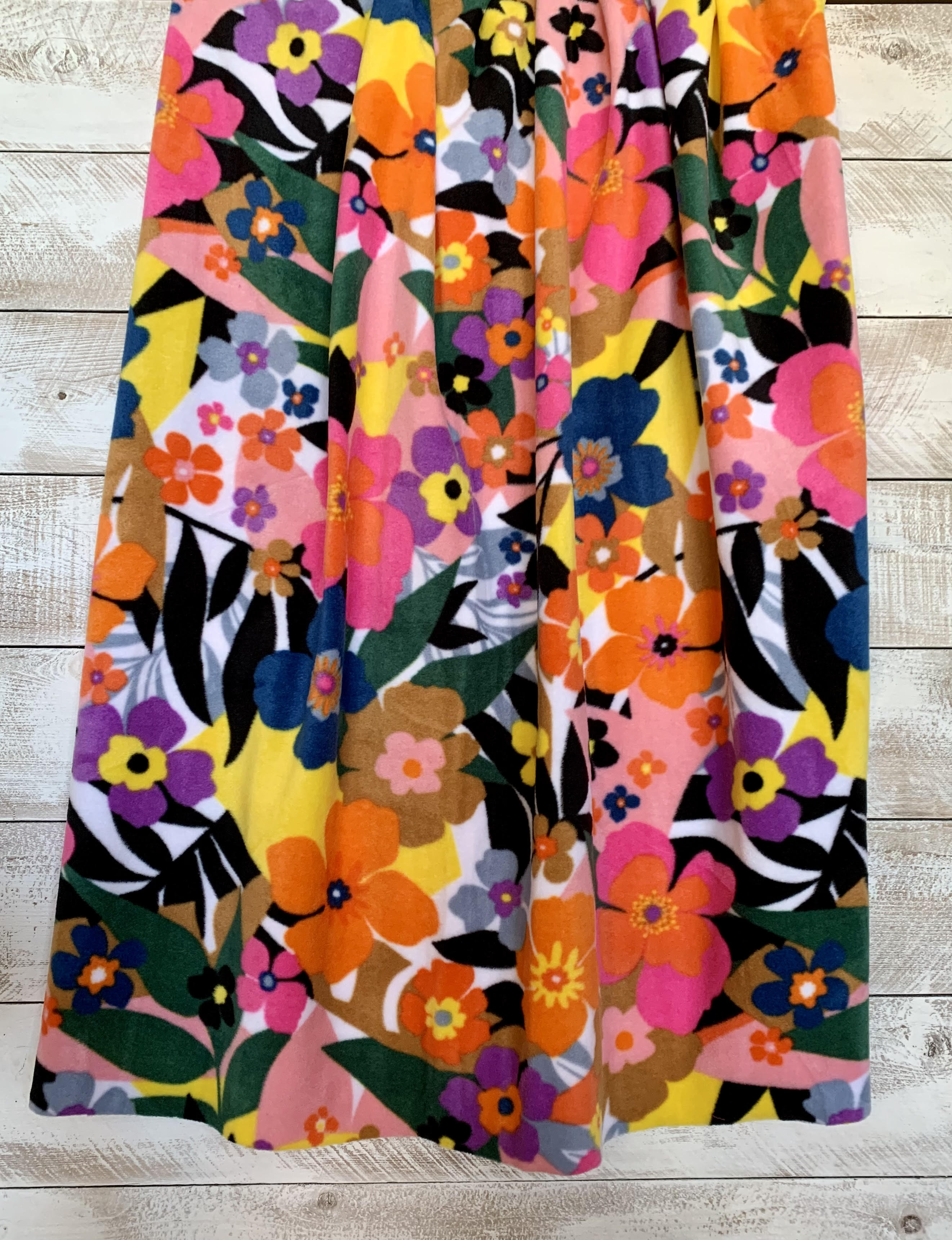 No Sew Blanket Kit - Floral - Personalization Available