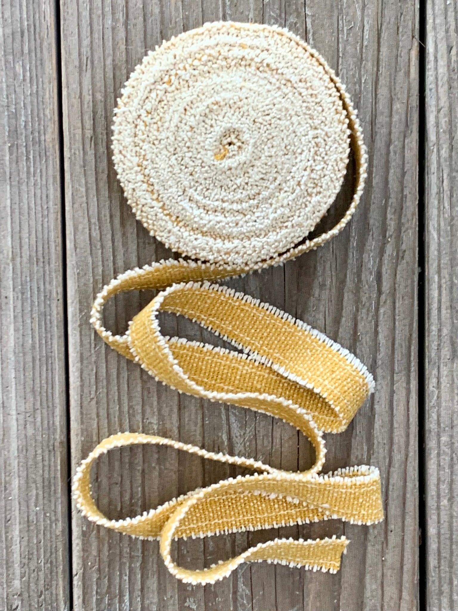 Grain Sack Ribbon - Butter Yellow & Cream - Frayed Edge - 3/4" Wide