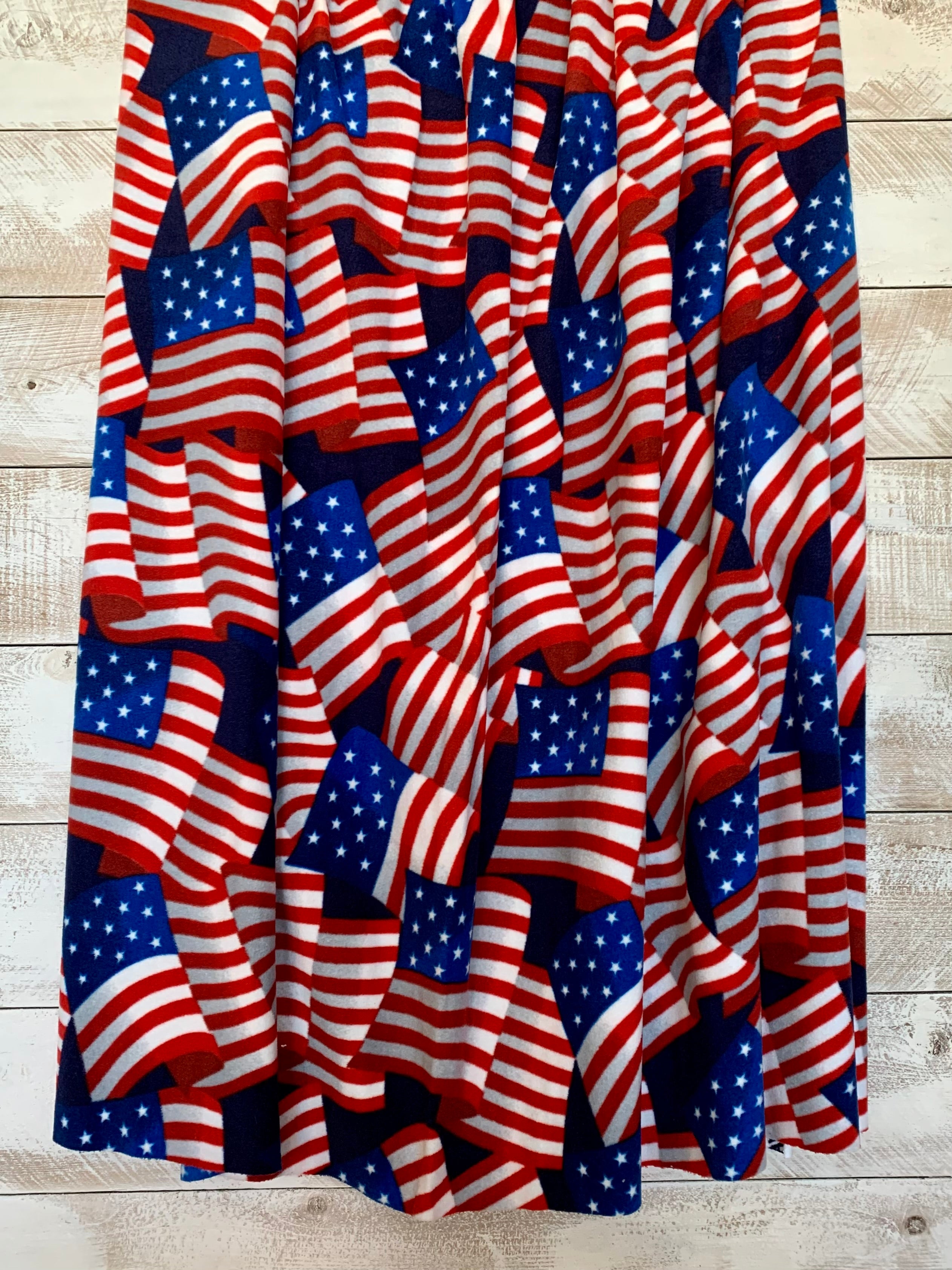No Sew Blanket Kit - American Flag - Personalization Available
