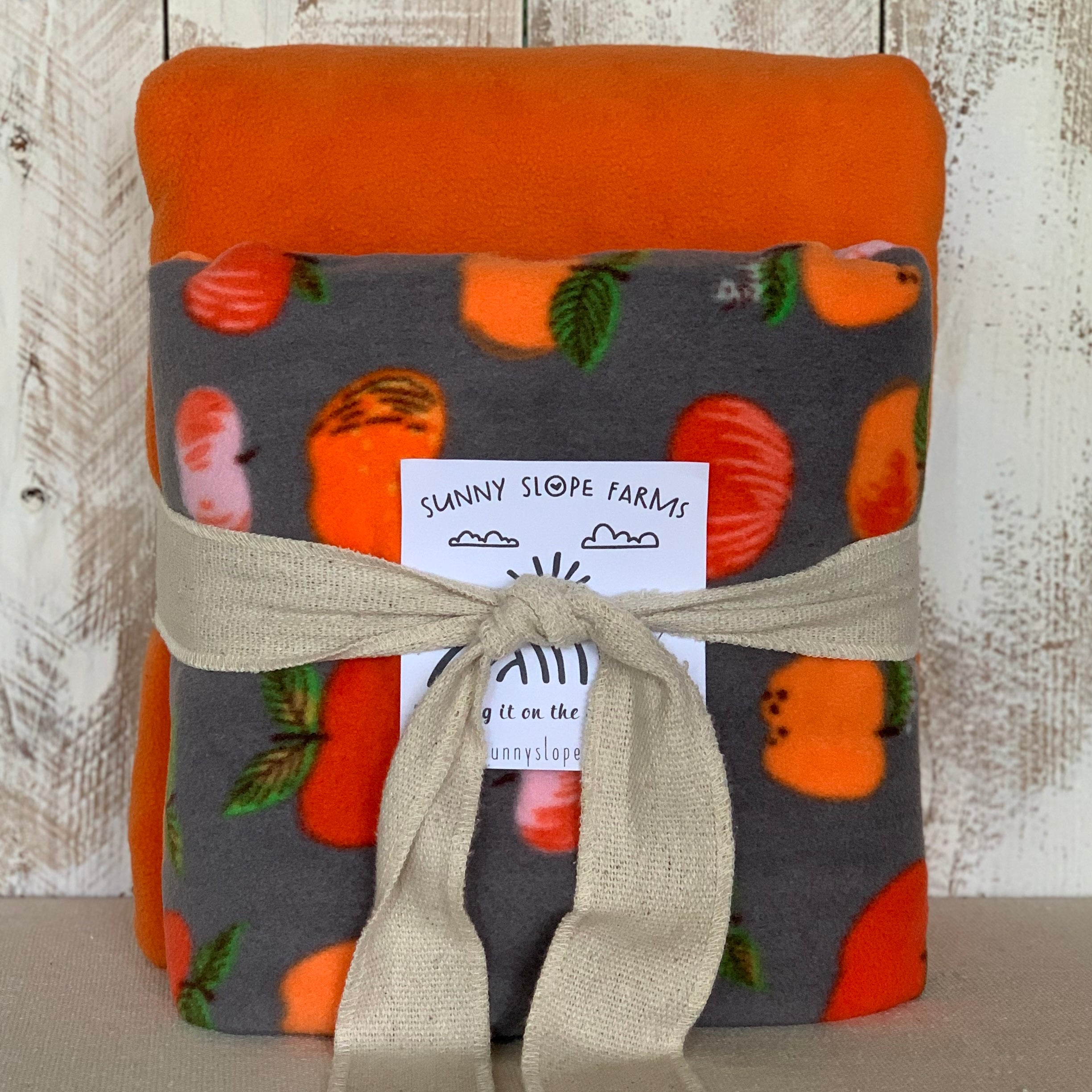No Sew Blanket Kit - Apples - Personalization Available