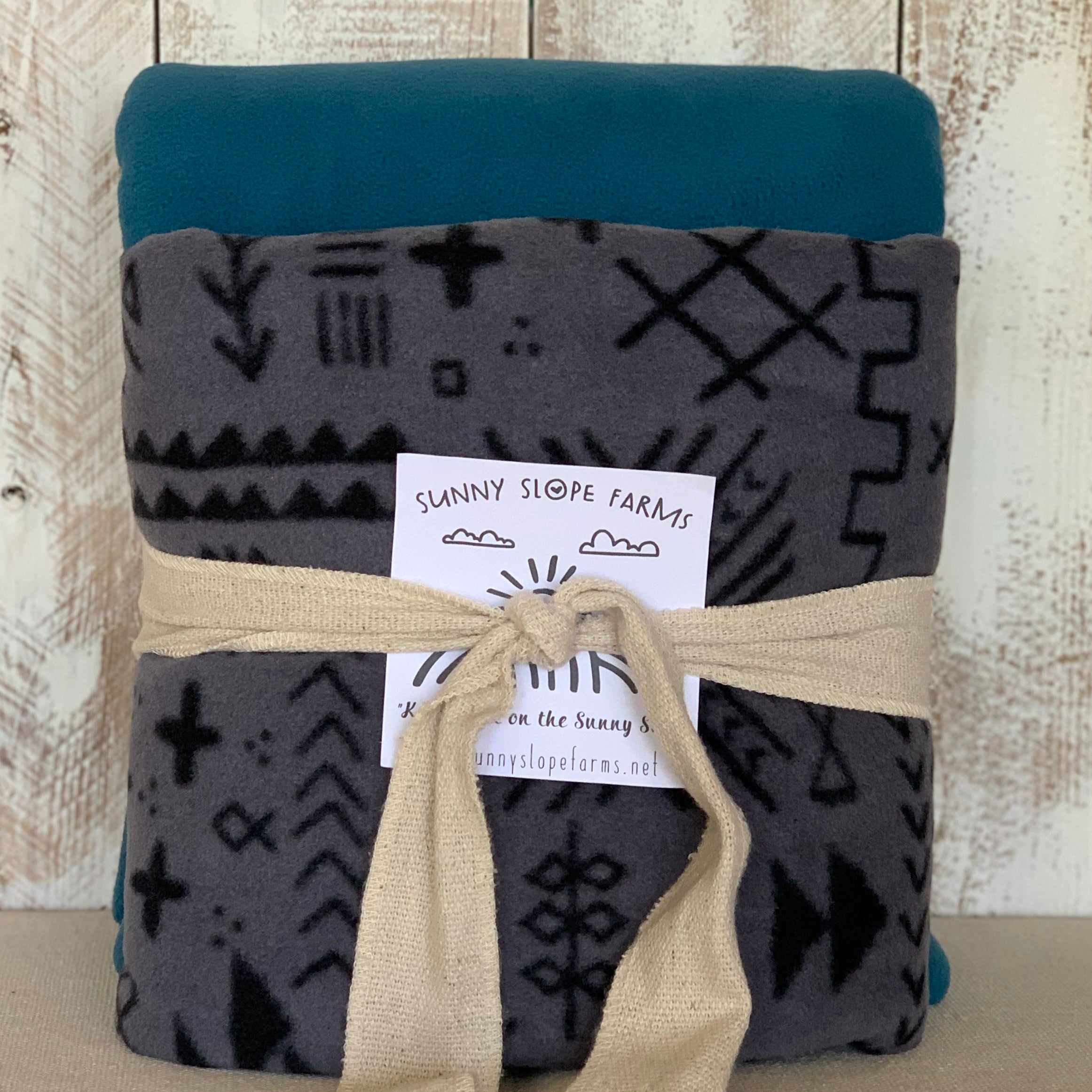 No Sew Blanket Kit - Sloth - Personalization Available